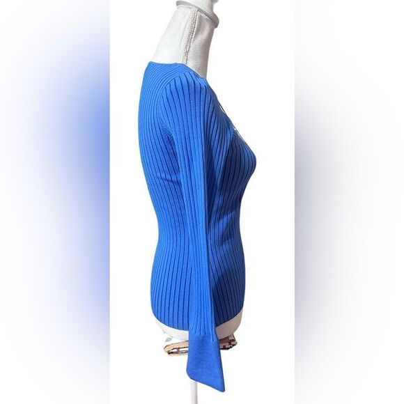 Bailey 44 Surreal Sweater Top Cornflower Blue Small - Picture 3 of 5